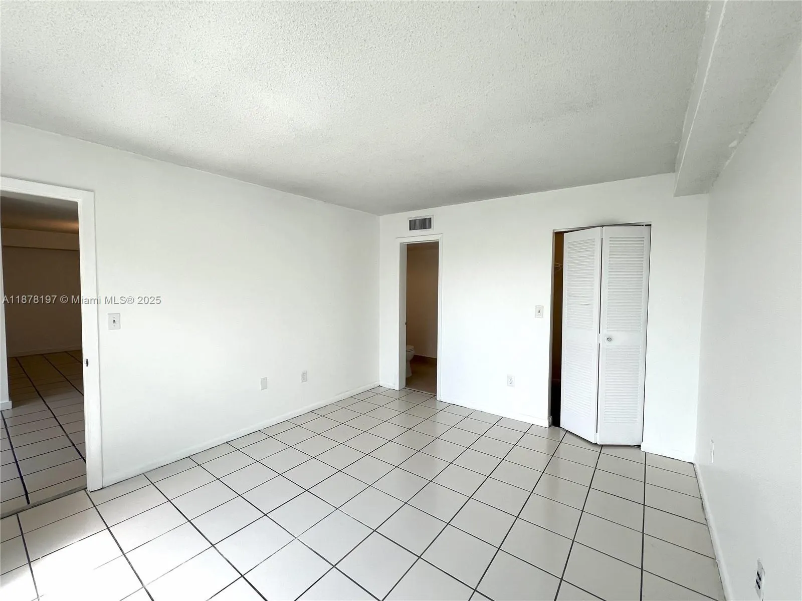 11780 SW 18th St, #203-2