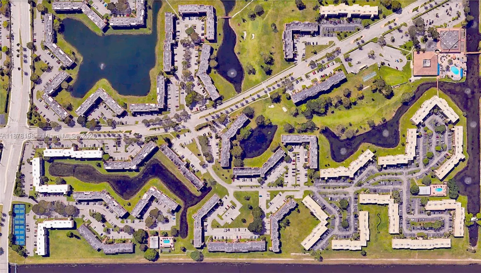 9041 Sunrise Lakes Blvd, #106