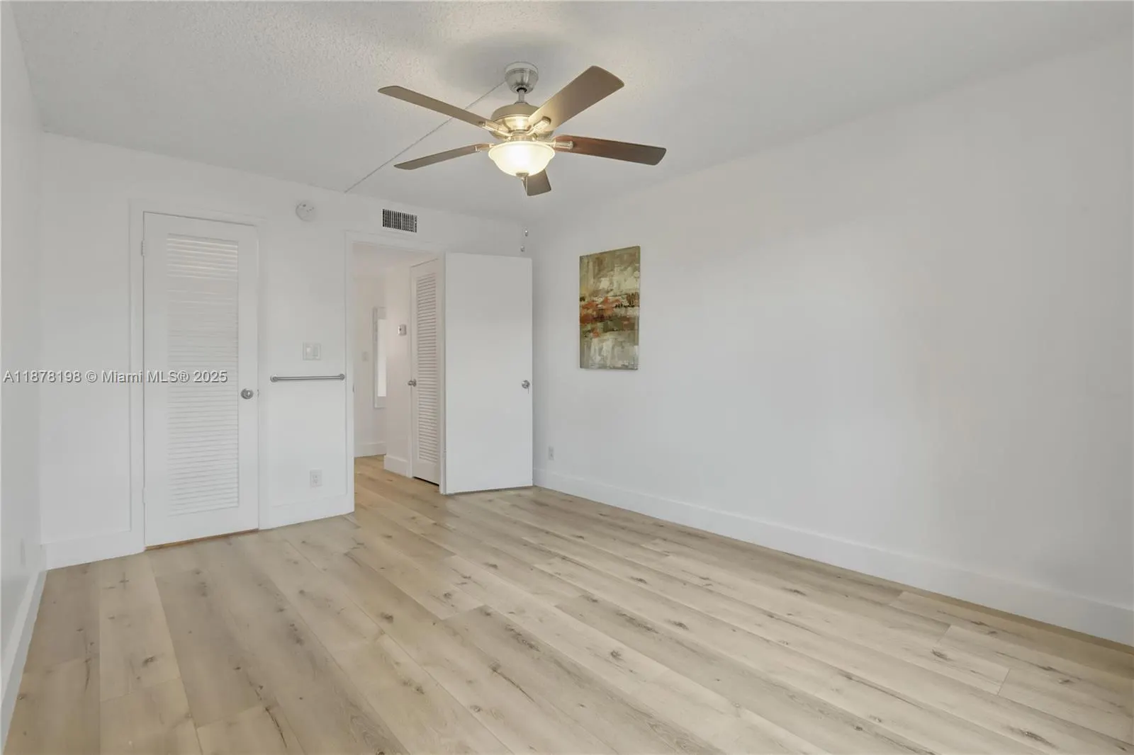 9041 Sunrise Lakes Blvd, #106