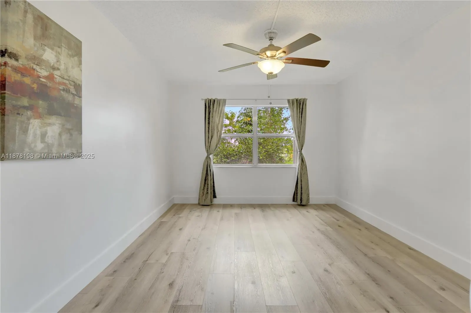 9041 Sunrise Lakes Blvd, #106