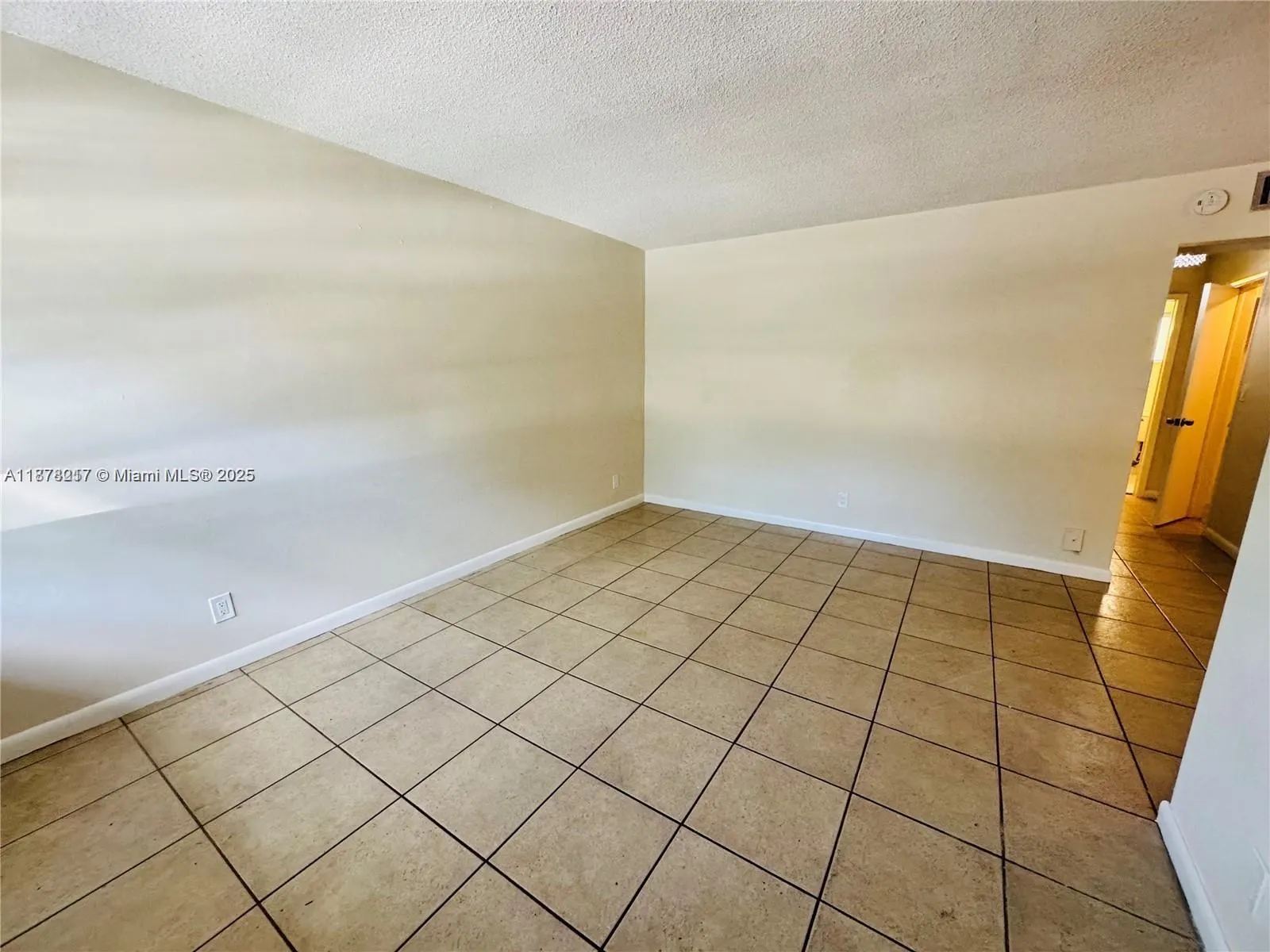 1830 Cleveland St, #2