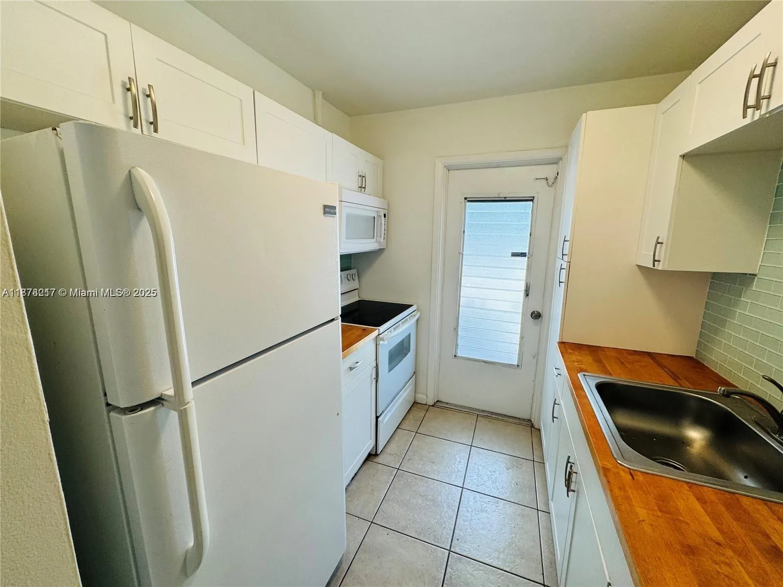 1830 Cleveland St, #2
