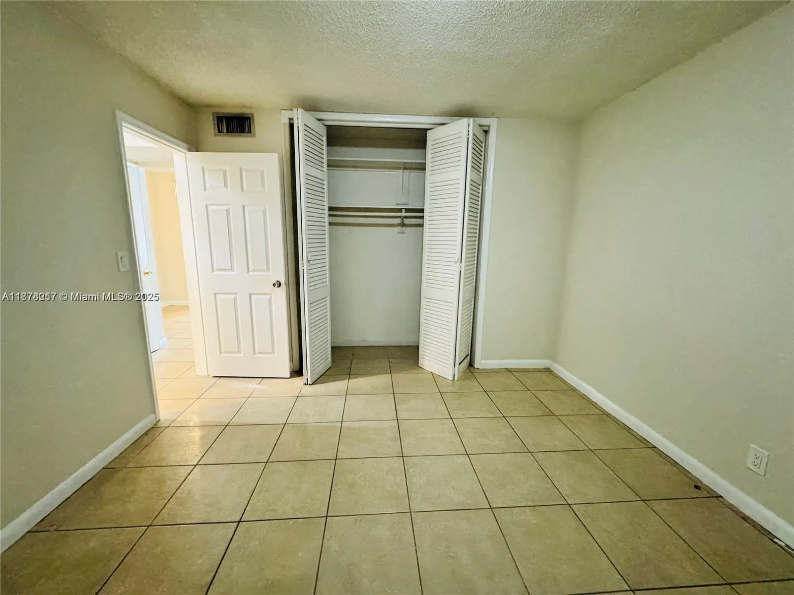 1830 Cleveland St, #2