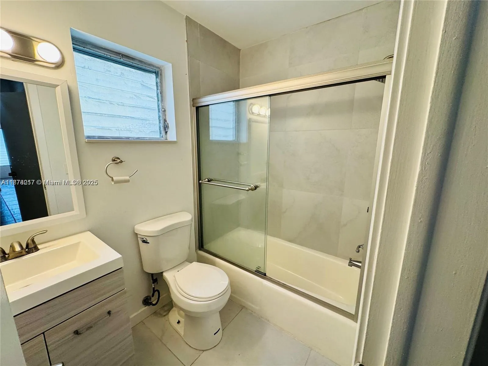 1830 Cleveland St, #2