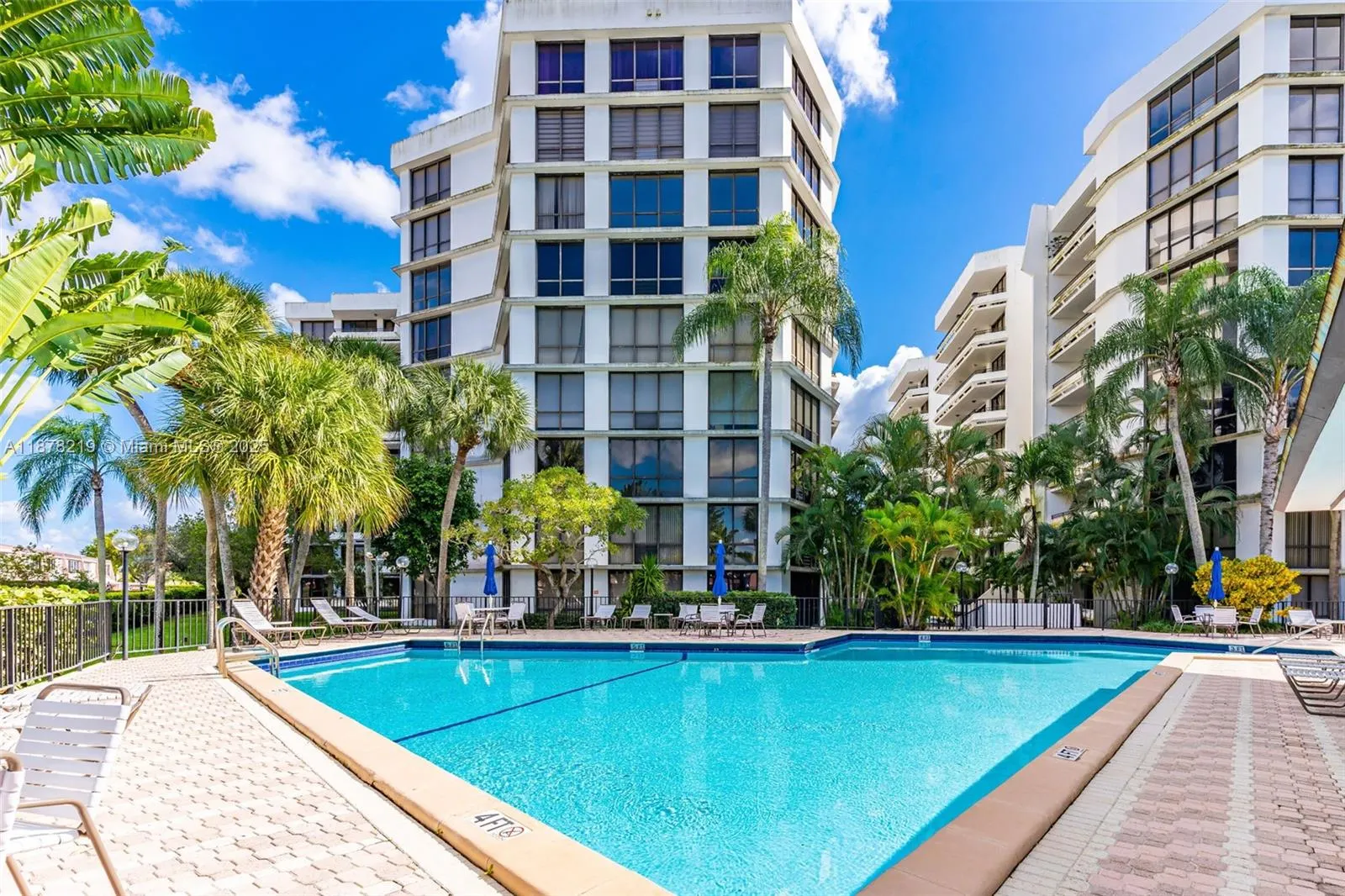 13951 Kendale Lakes Cir, #307A
