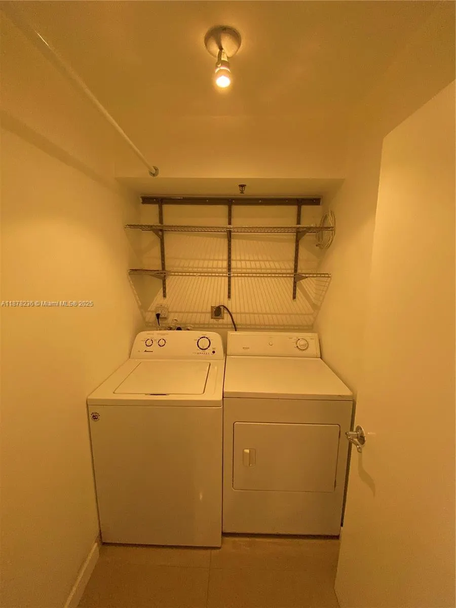 801 N VENETIAN DRIVE, #202