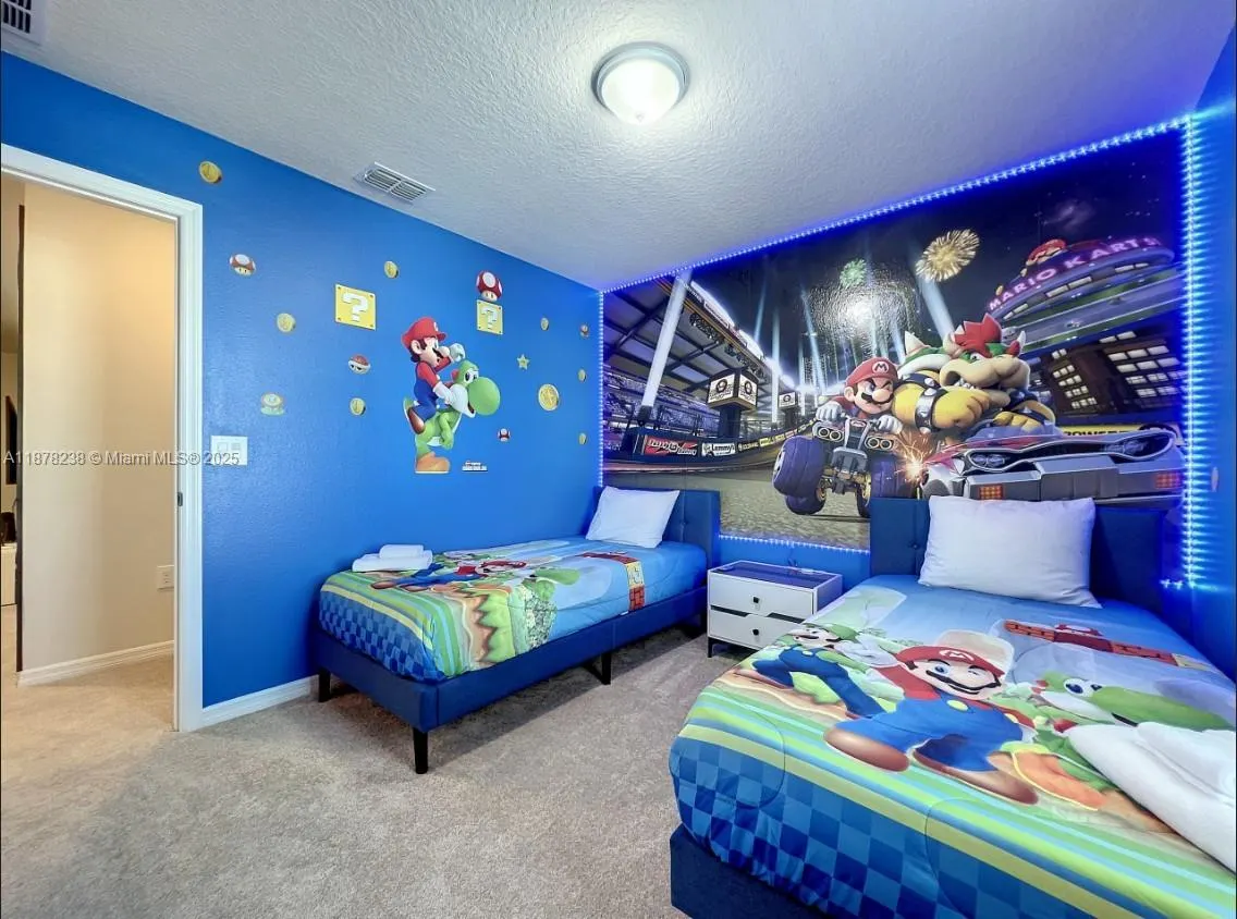 3878 Lana Ave