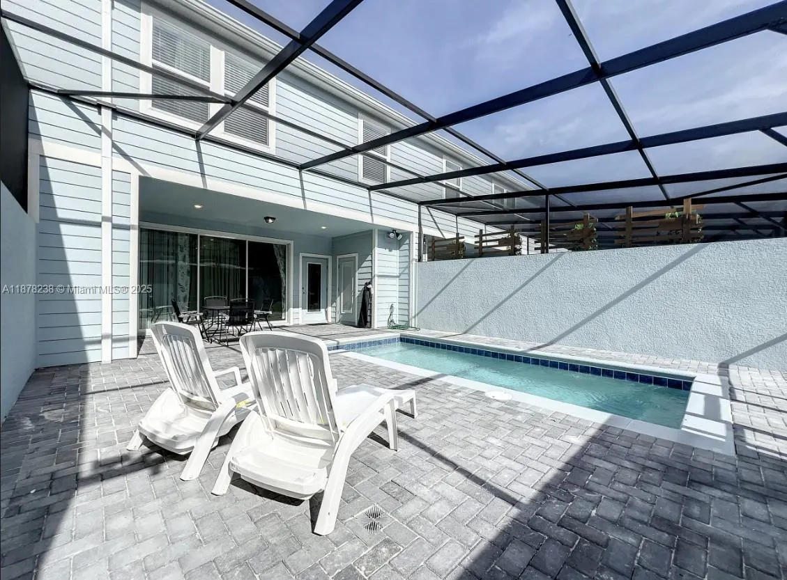 3878 Lana Ave