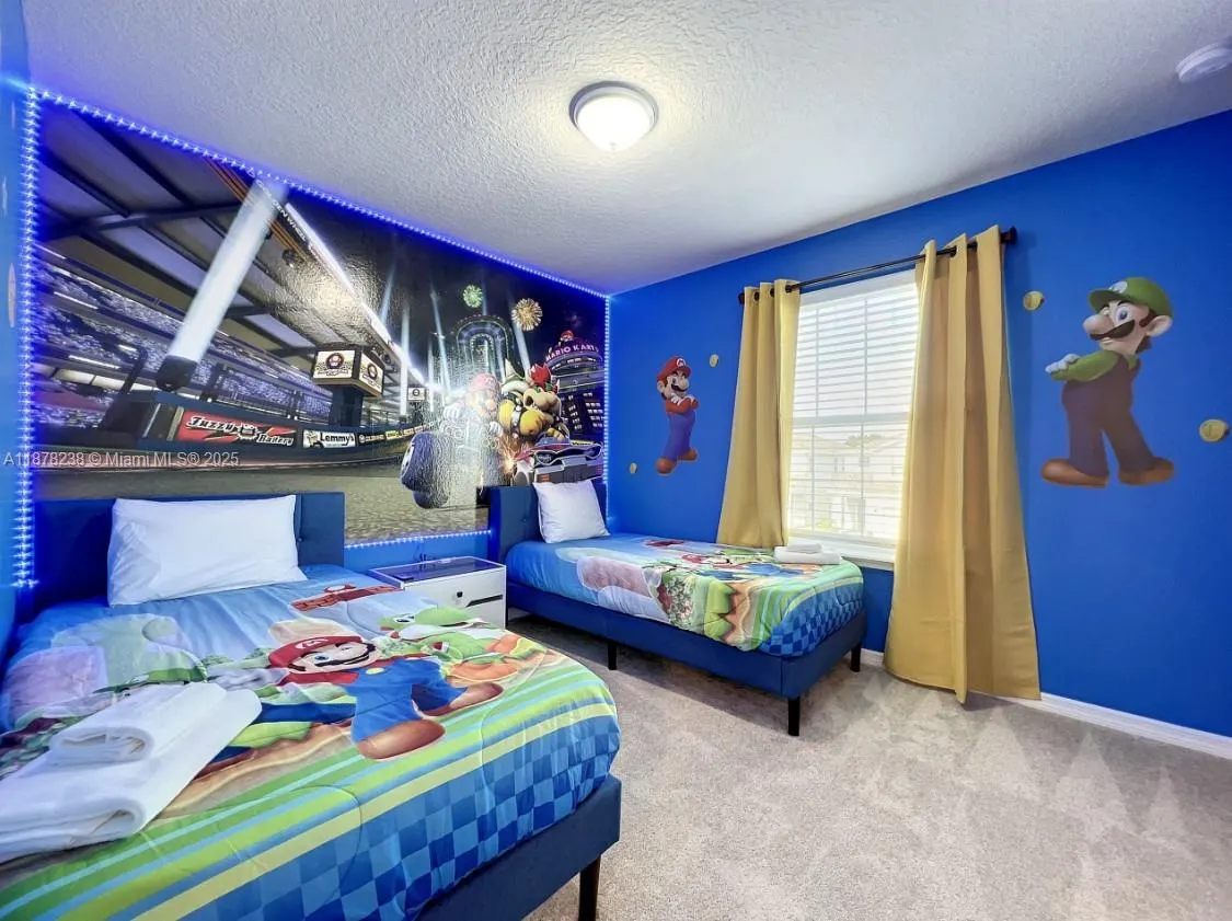 3878 Lana Ave