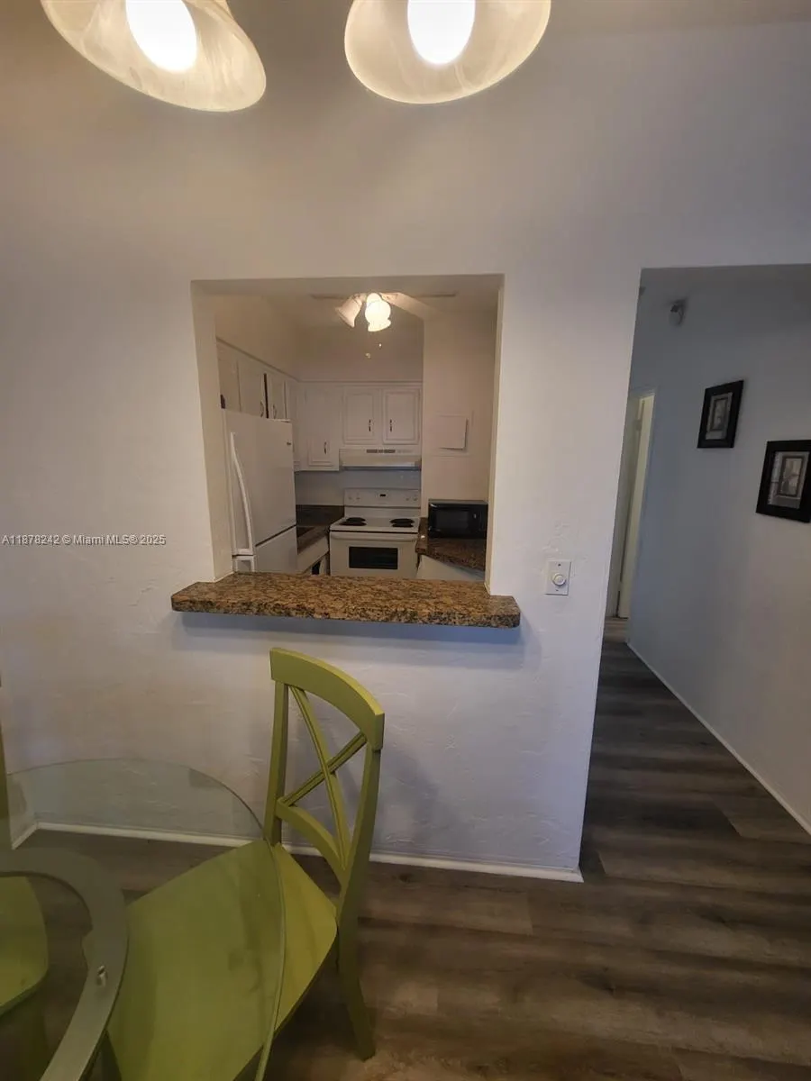600 Layne Blvd, #118