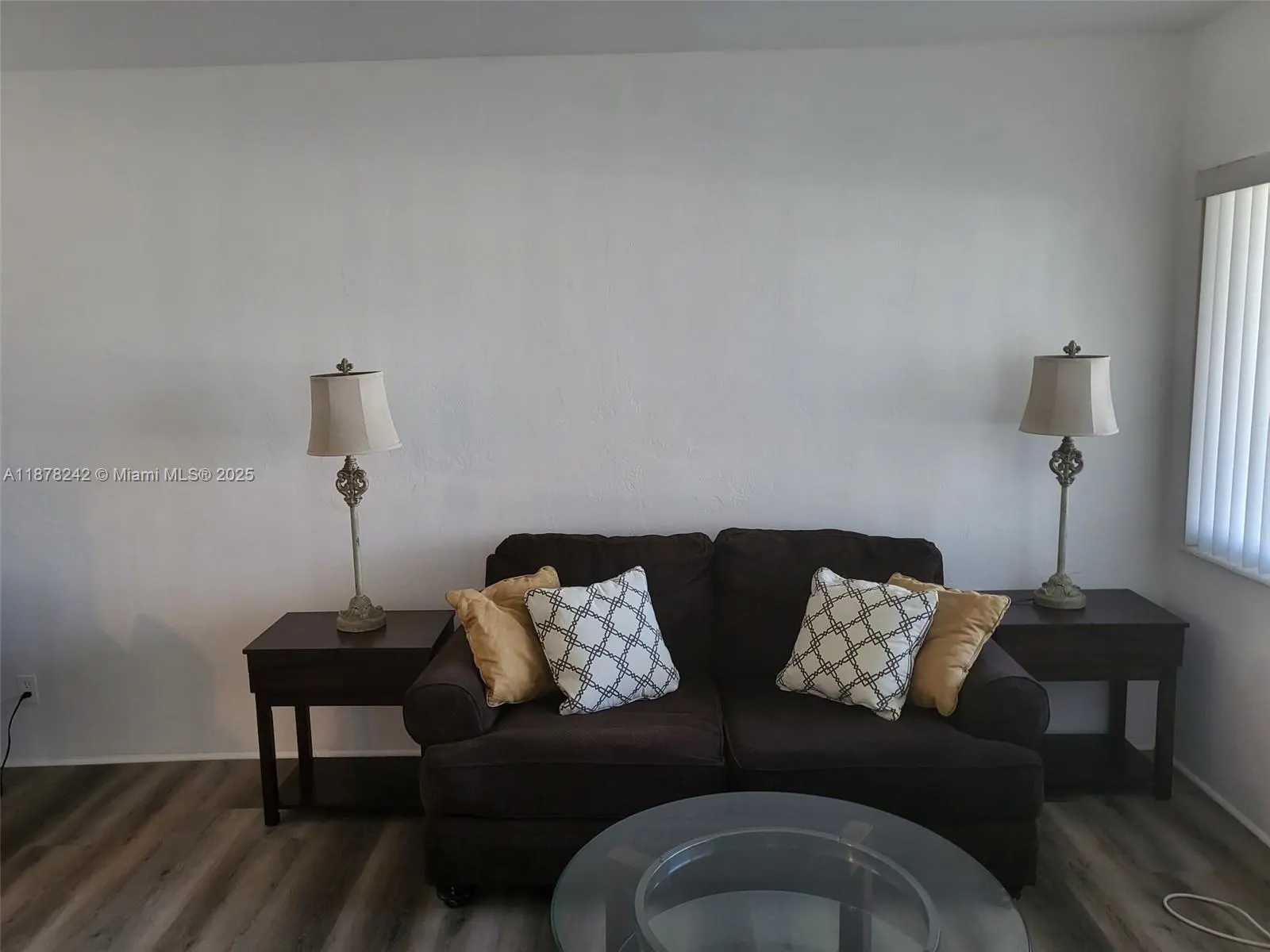 600 Layne Blvd, #118
