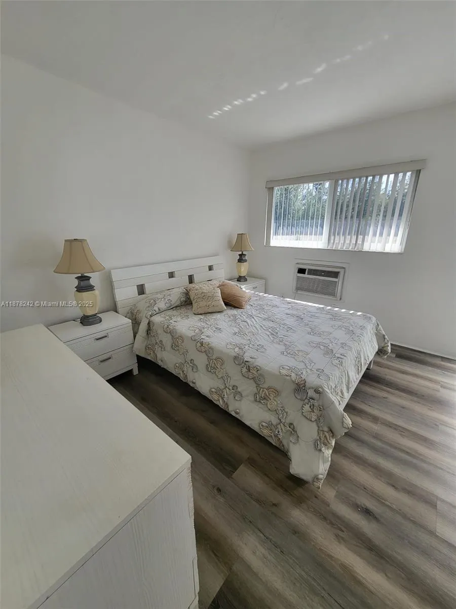 600 Layne Blvd, #118
