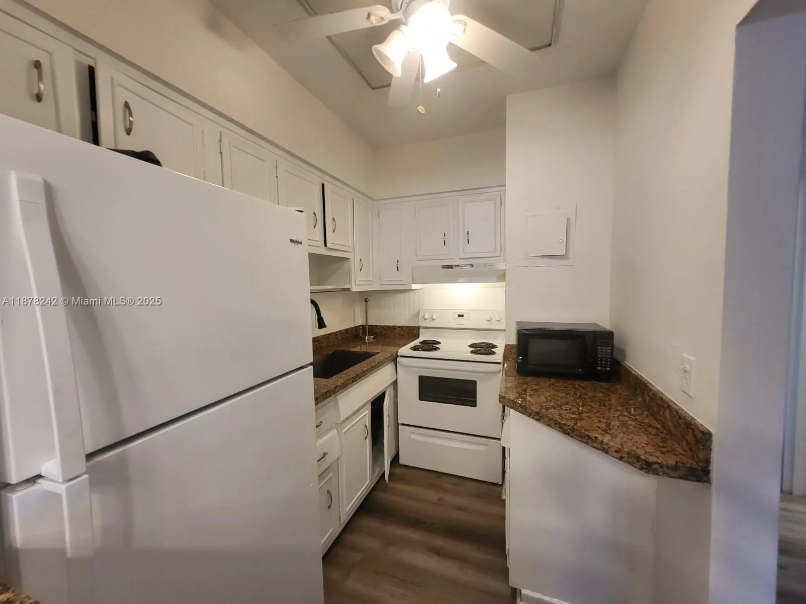 600 Layne Blvd, #118