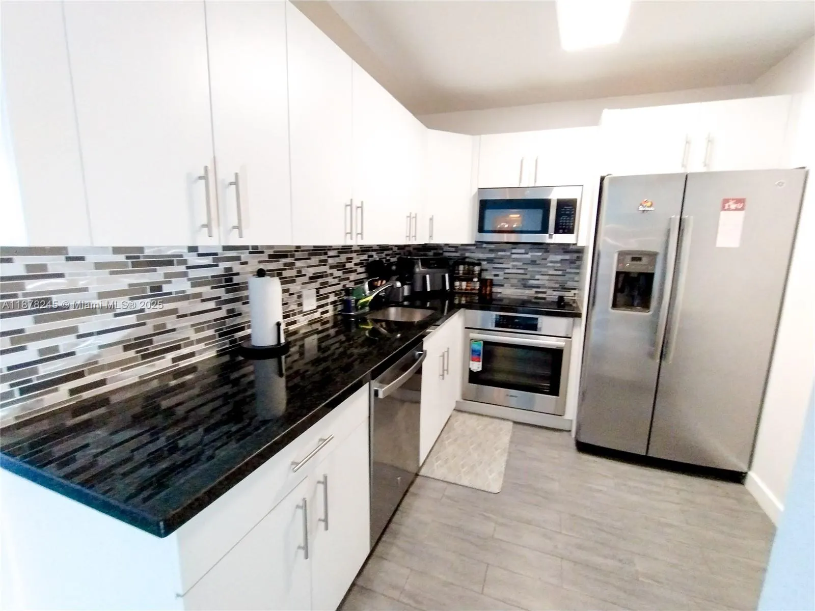 3625 N Country Club Dr, #1004