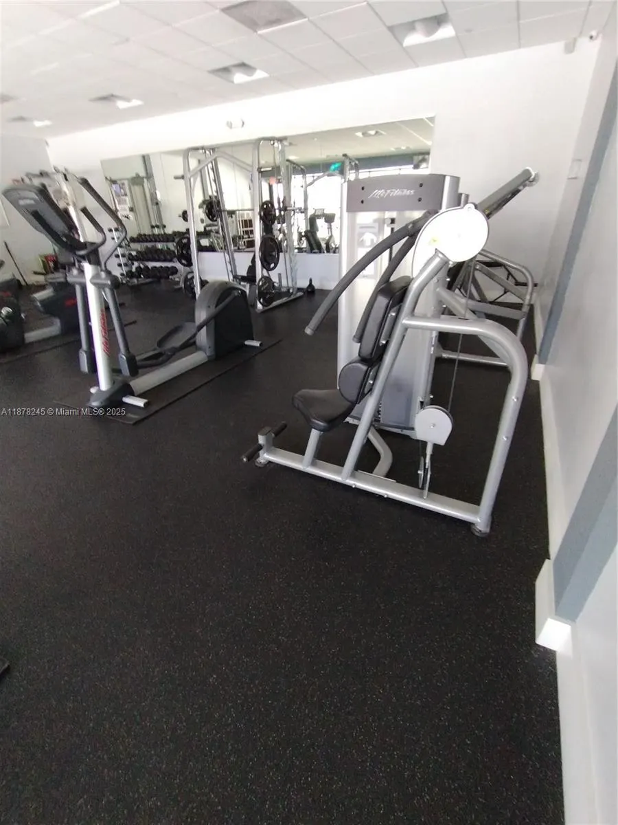 3625 N Country Club Dr, #1004
