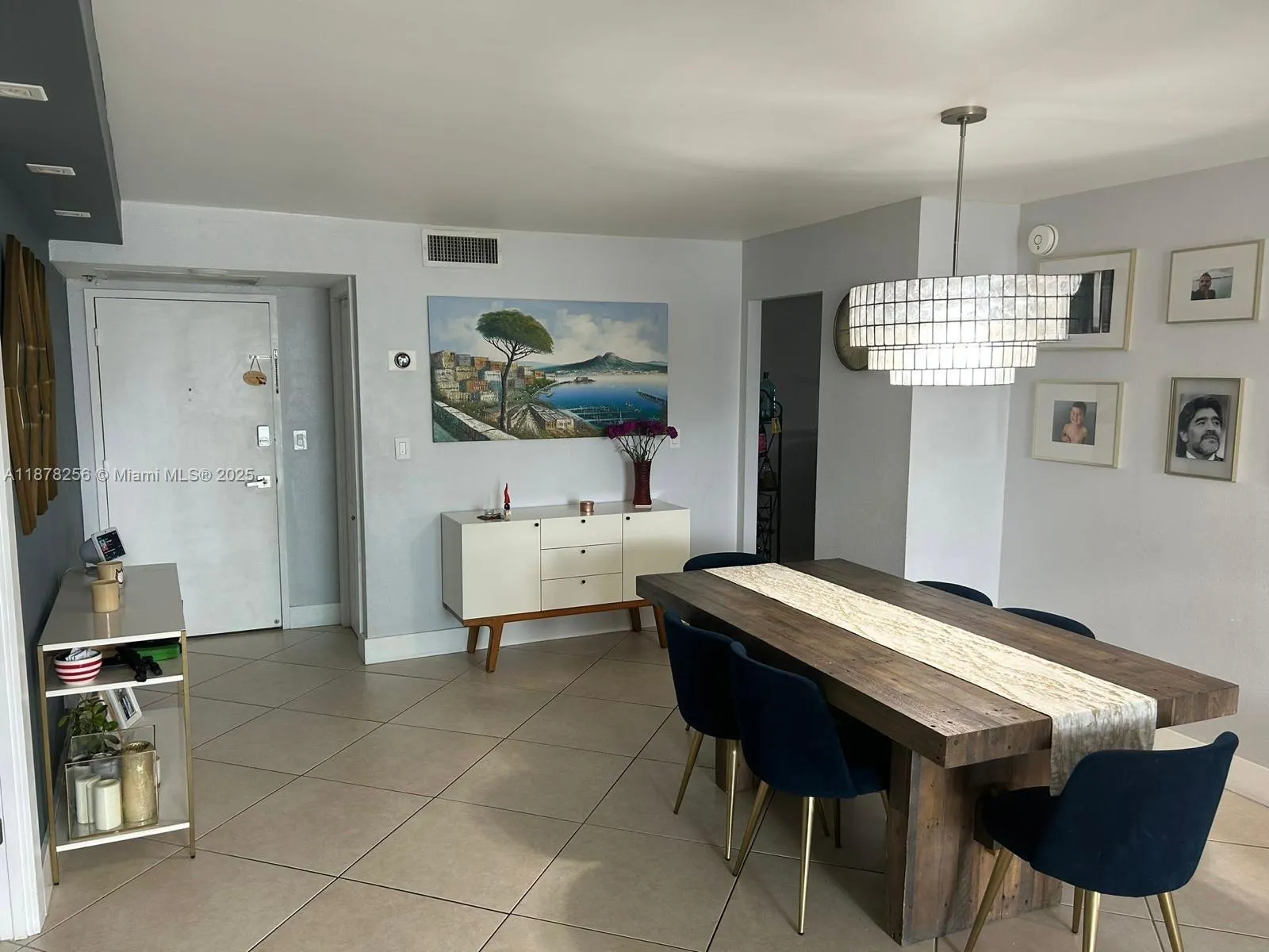 6039 Collins Ave, #828