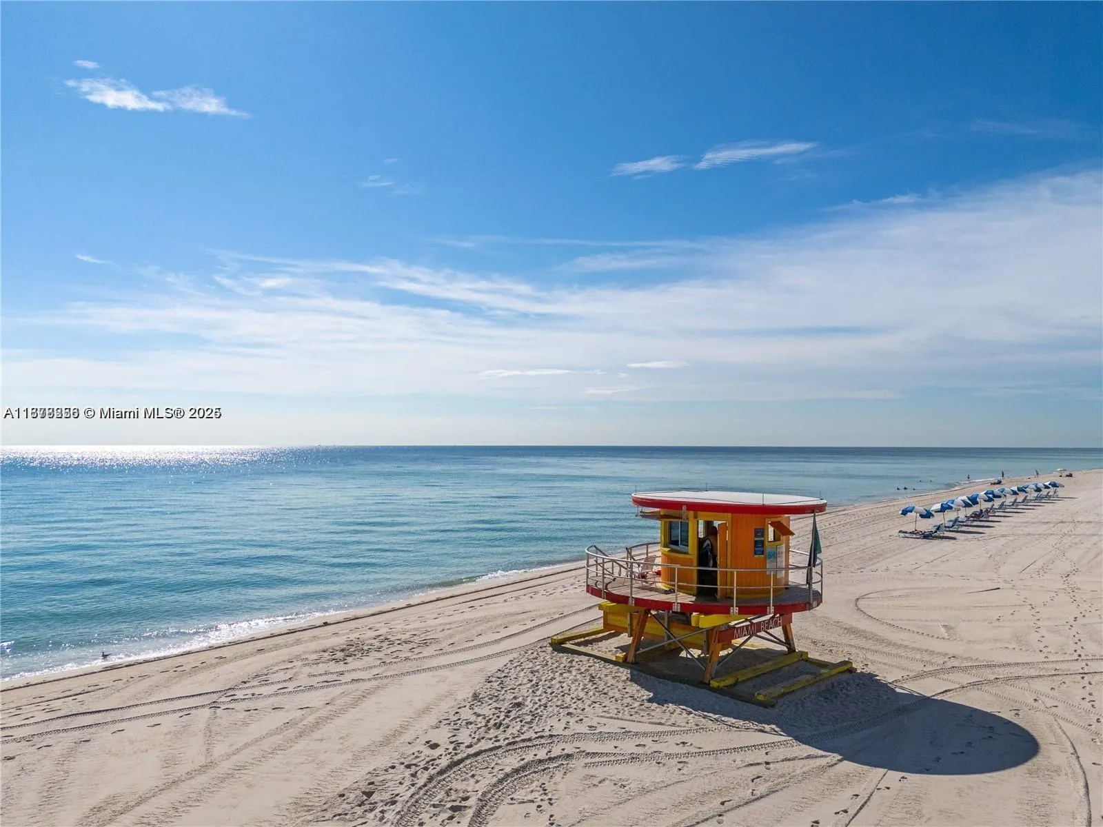 6039 Collins Ave, #828