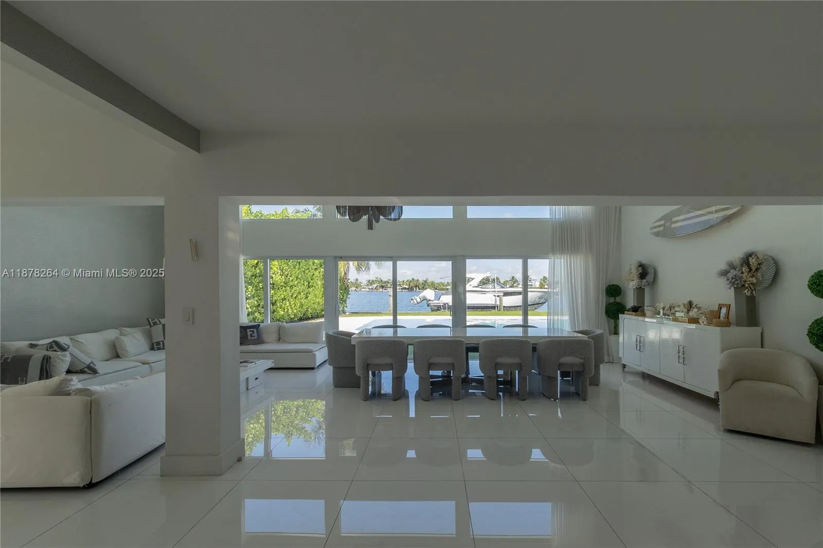 1215 N Biscayne Point Rd