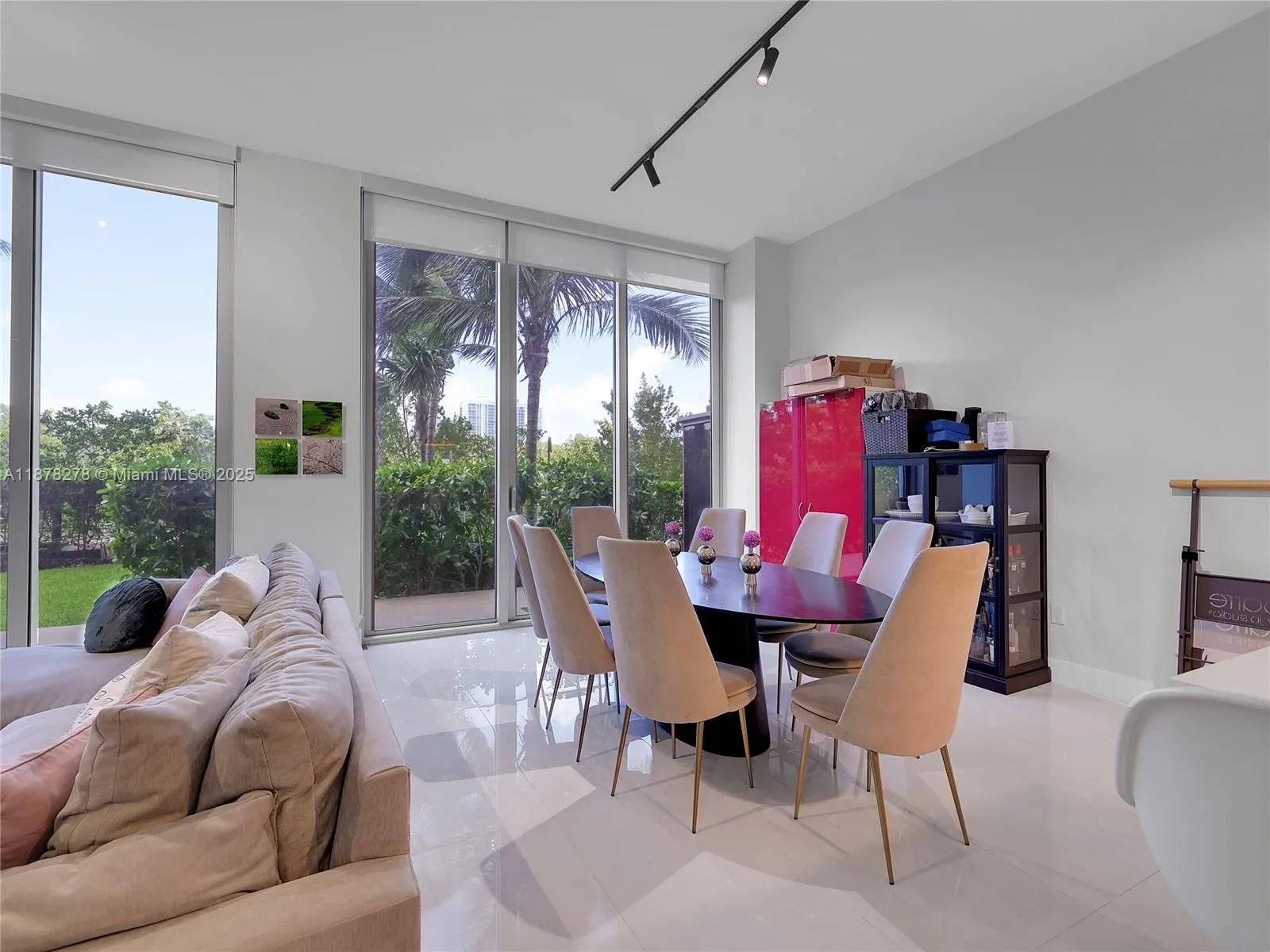 16385 Biscayne Blvd, #105