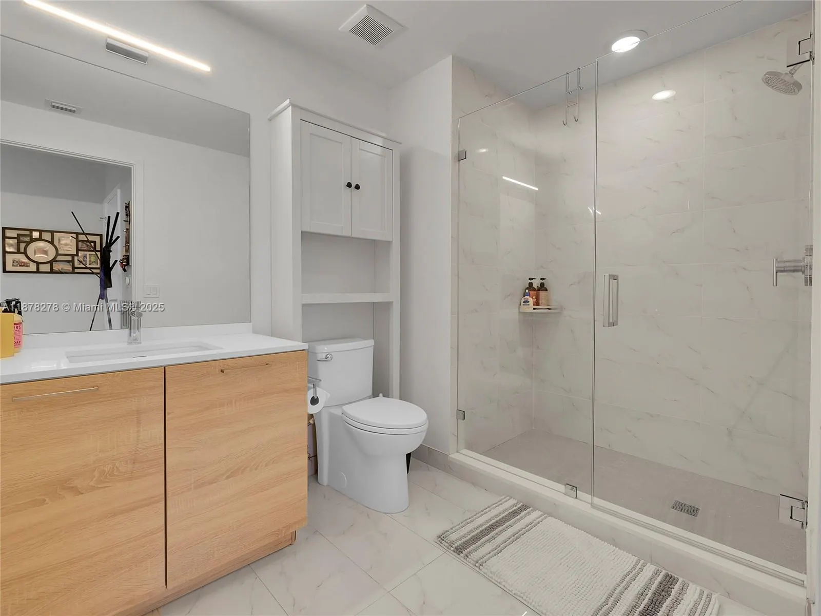 16385 Biscayne Blvd, #105