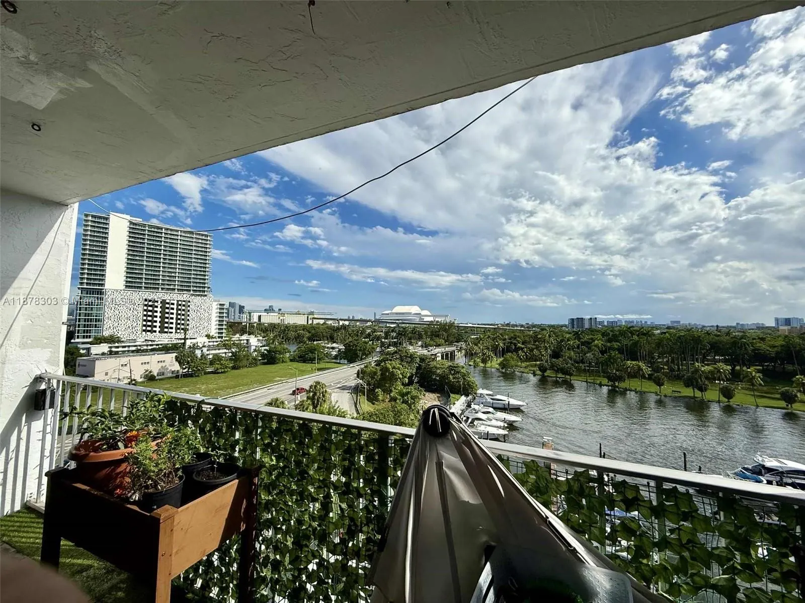 1700 NW N River Dr, #908