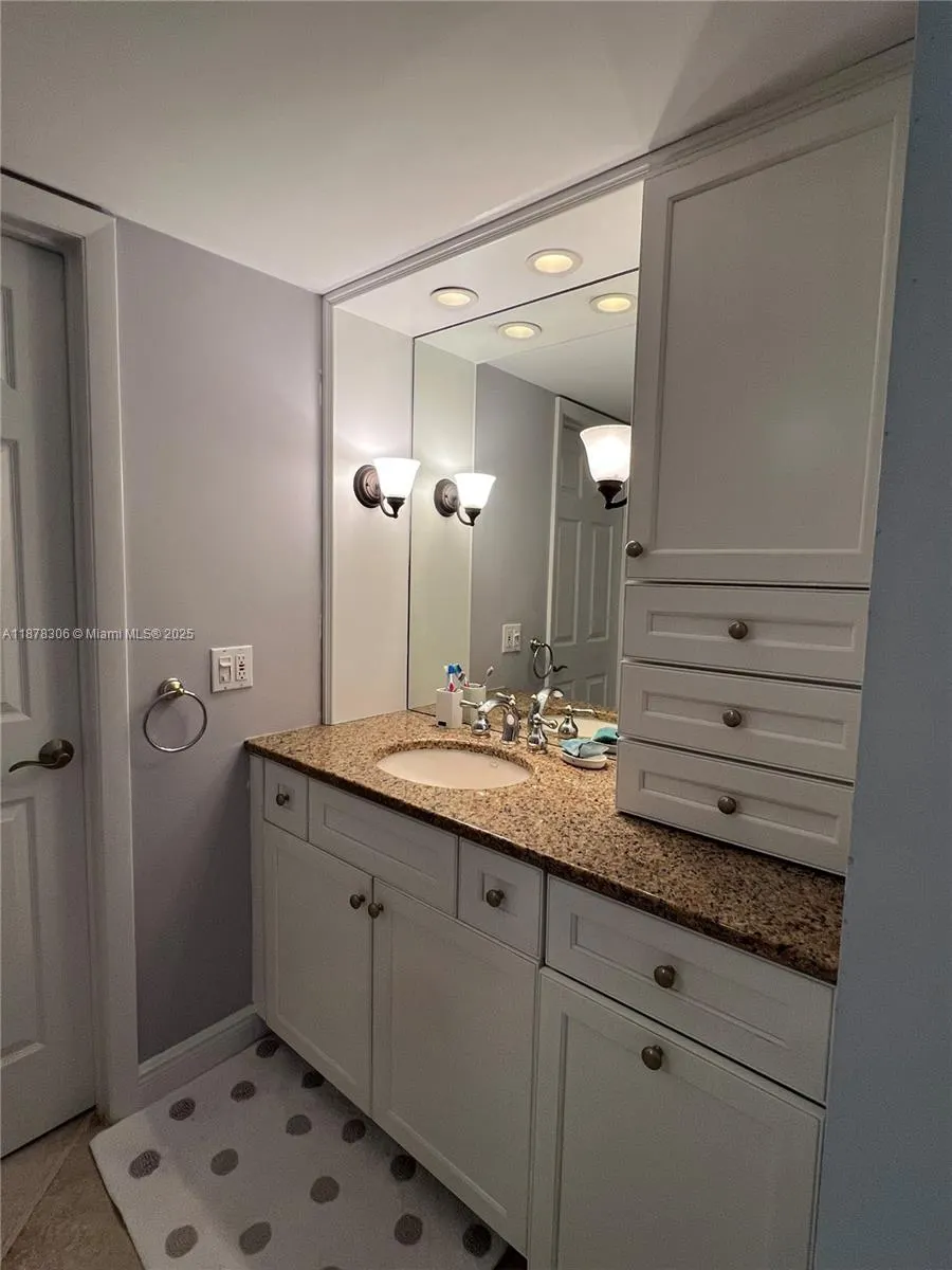 3100 N Highway A1a, #1103