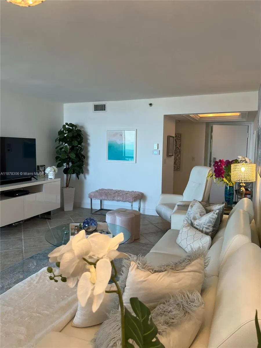 3100 N Highway A1a, #1103