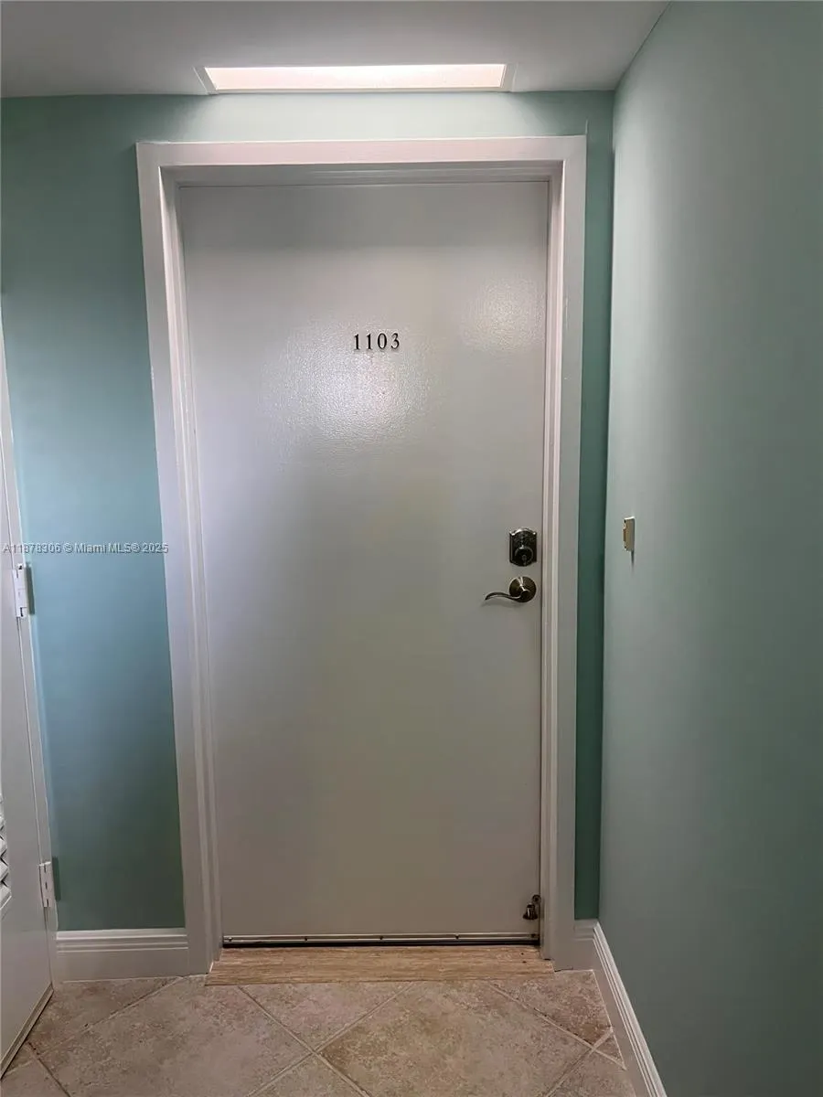 3100 N Highway A1a, #1103