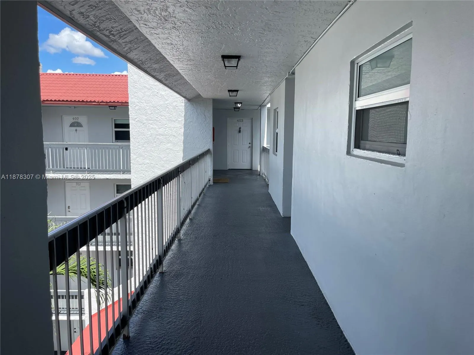 9461 Evergreen Pl, #403