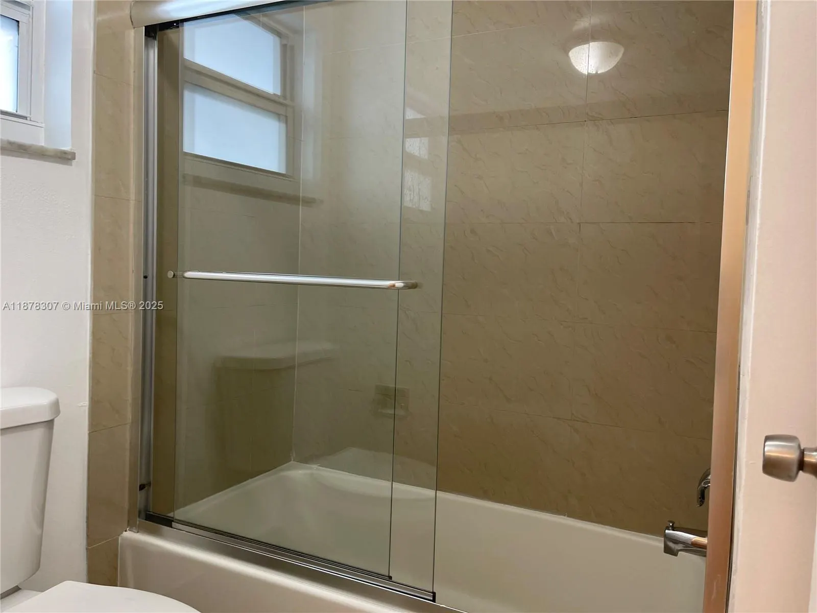 9461 Evergreen Pl, #403