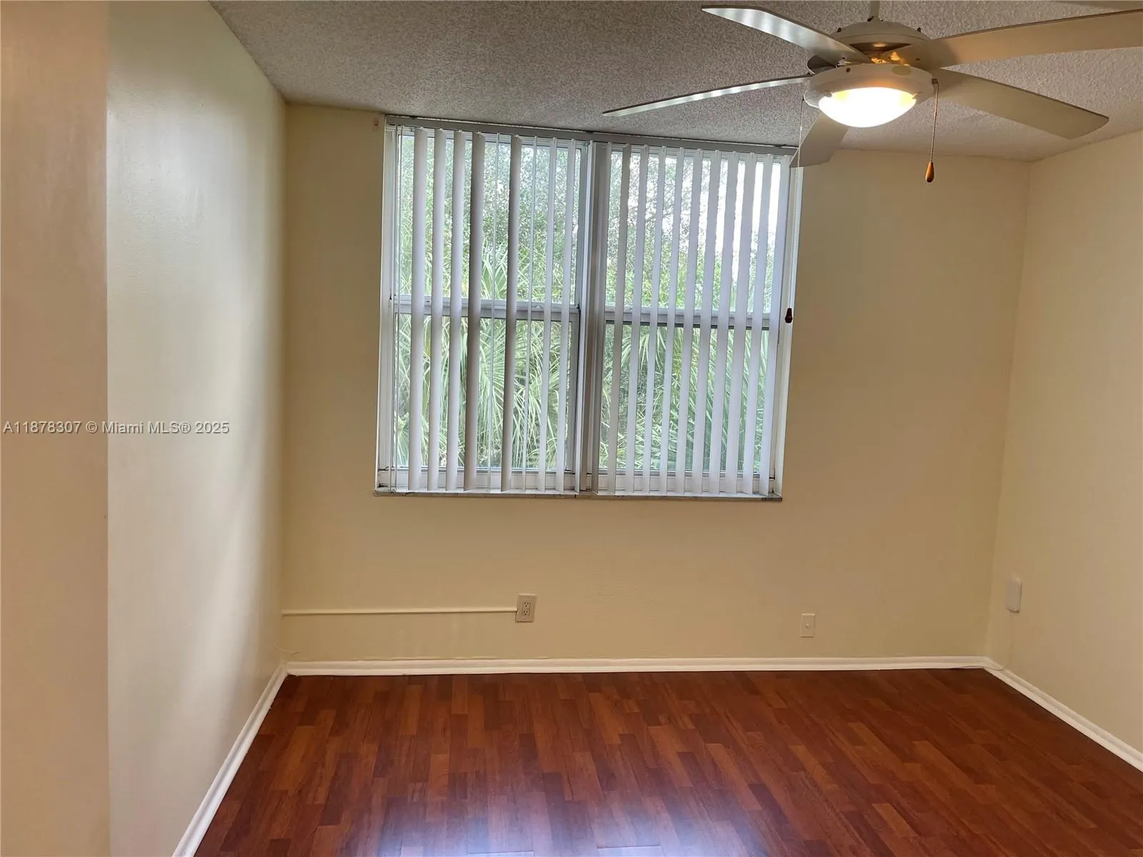 9461 Evergreen Pl, #403