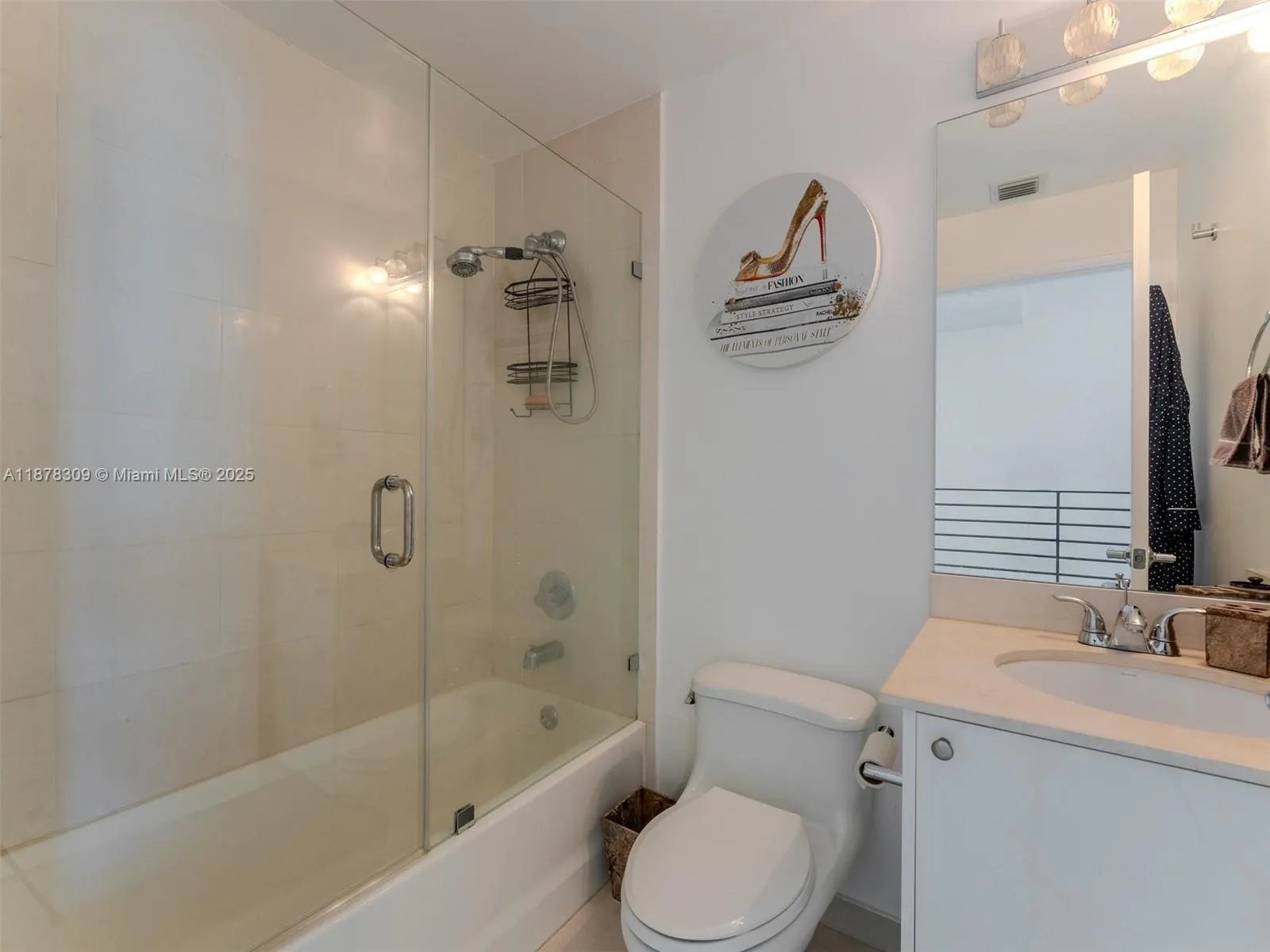 60 SW 13th St, #2211