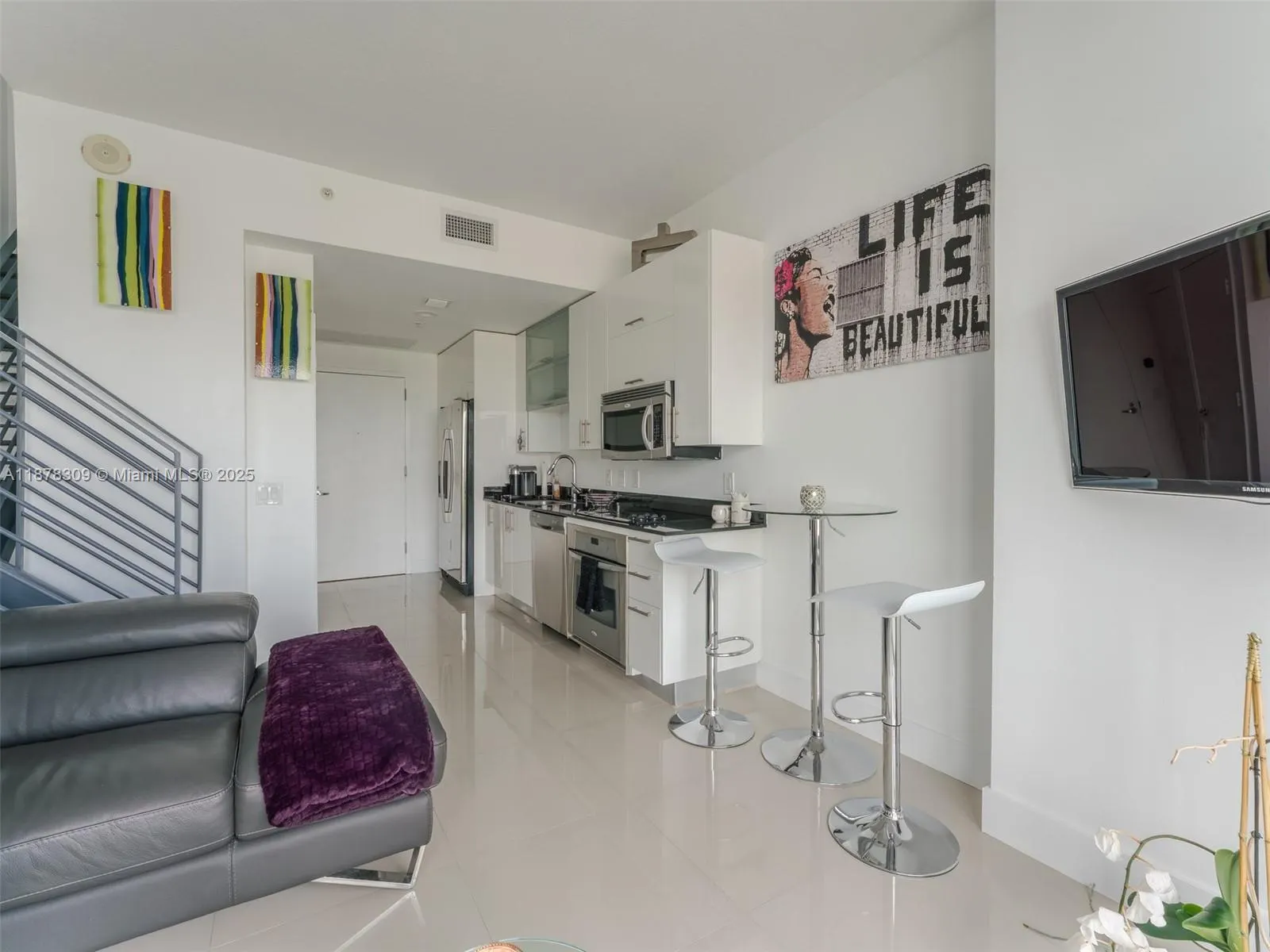60 SW 13th St, #2211