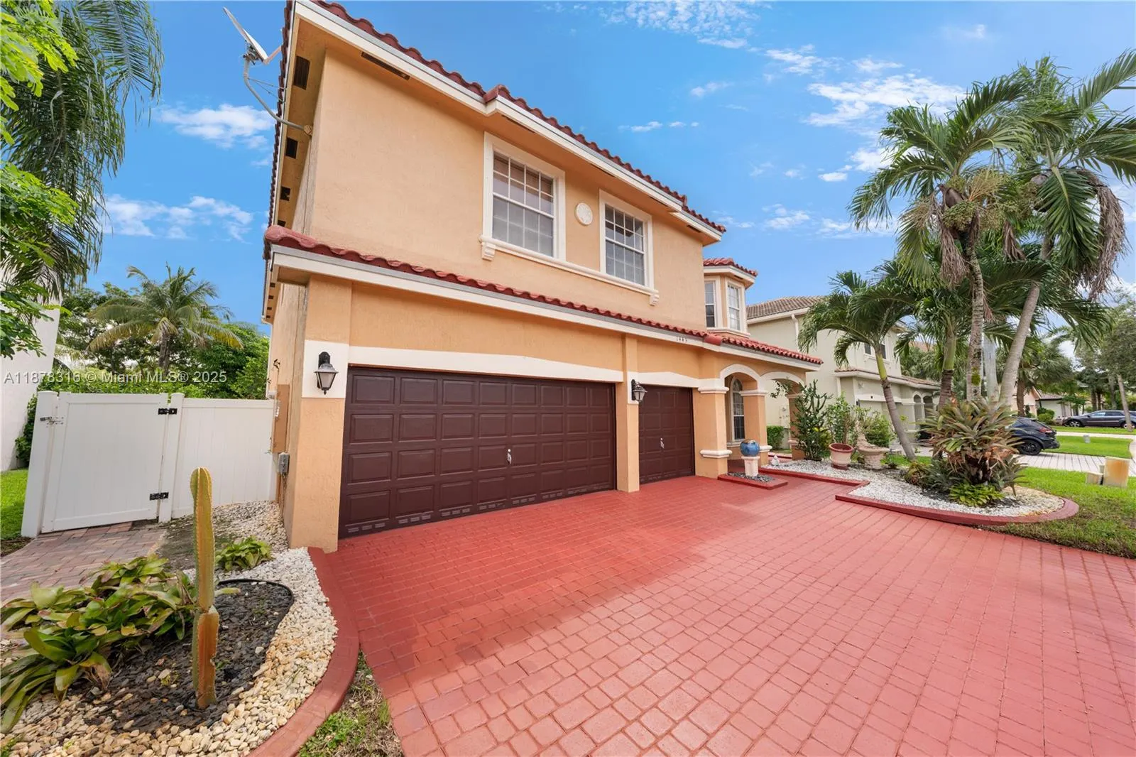1443 SW 161st Ave