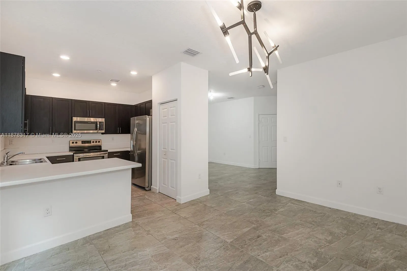 152 SW 185th Way, #152