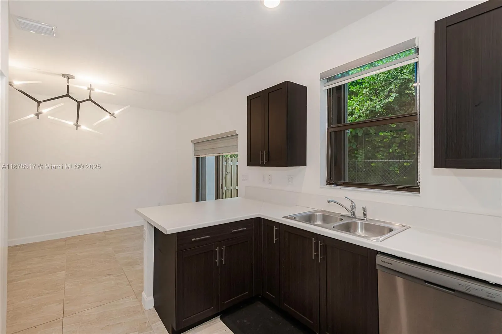 152 SW 185th Way, #152