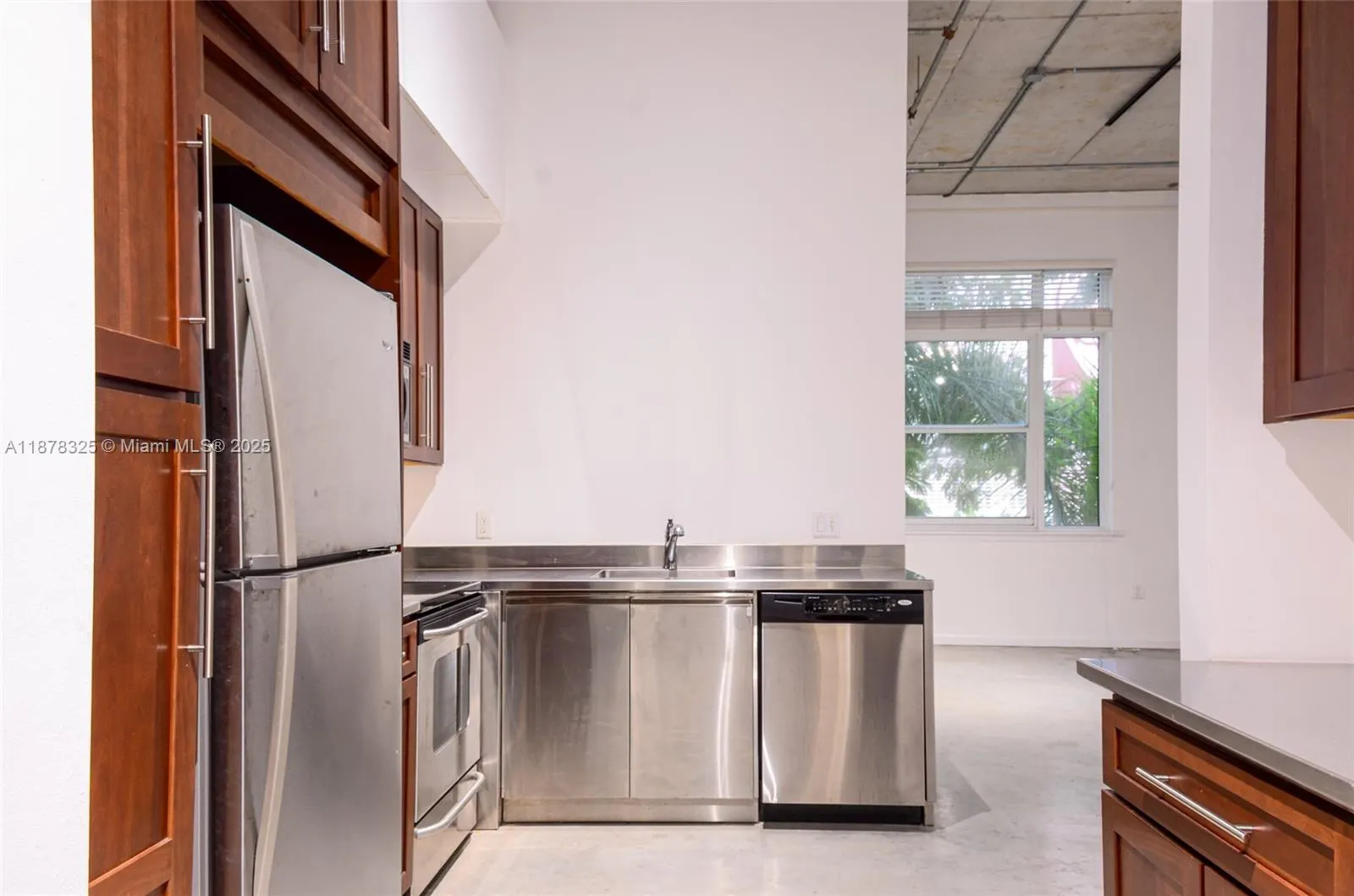 250 NW 23rd st, #308