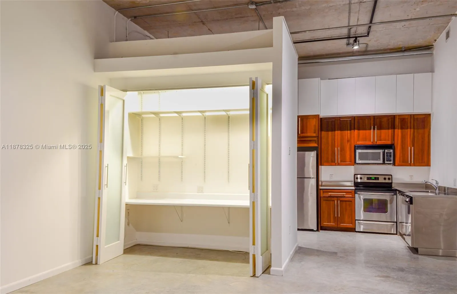 250 NW 23rd st, #308