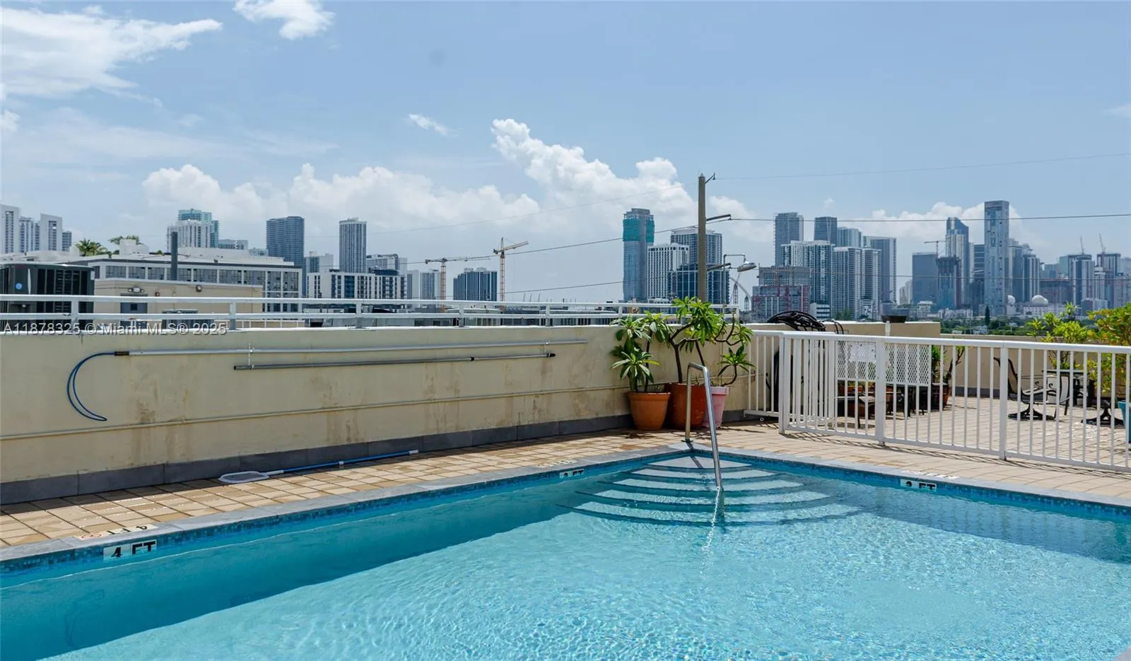 250 NW 23rd st, #308