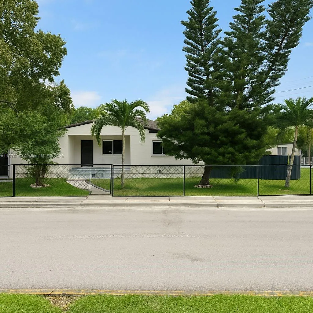 945 Sharazad Blvd