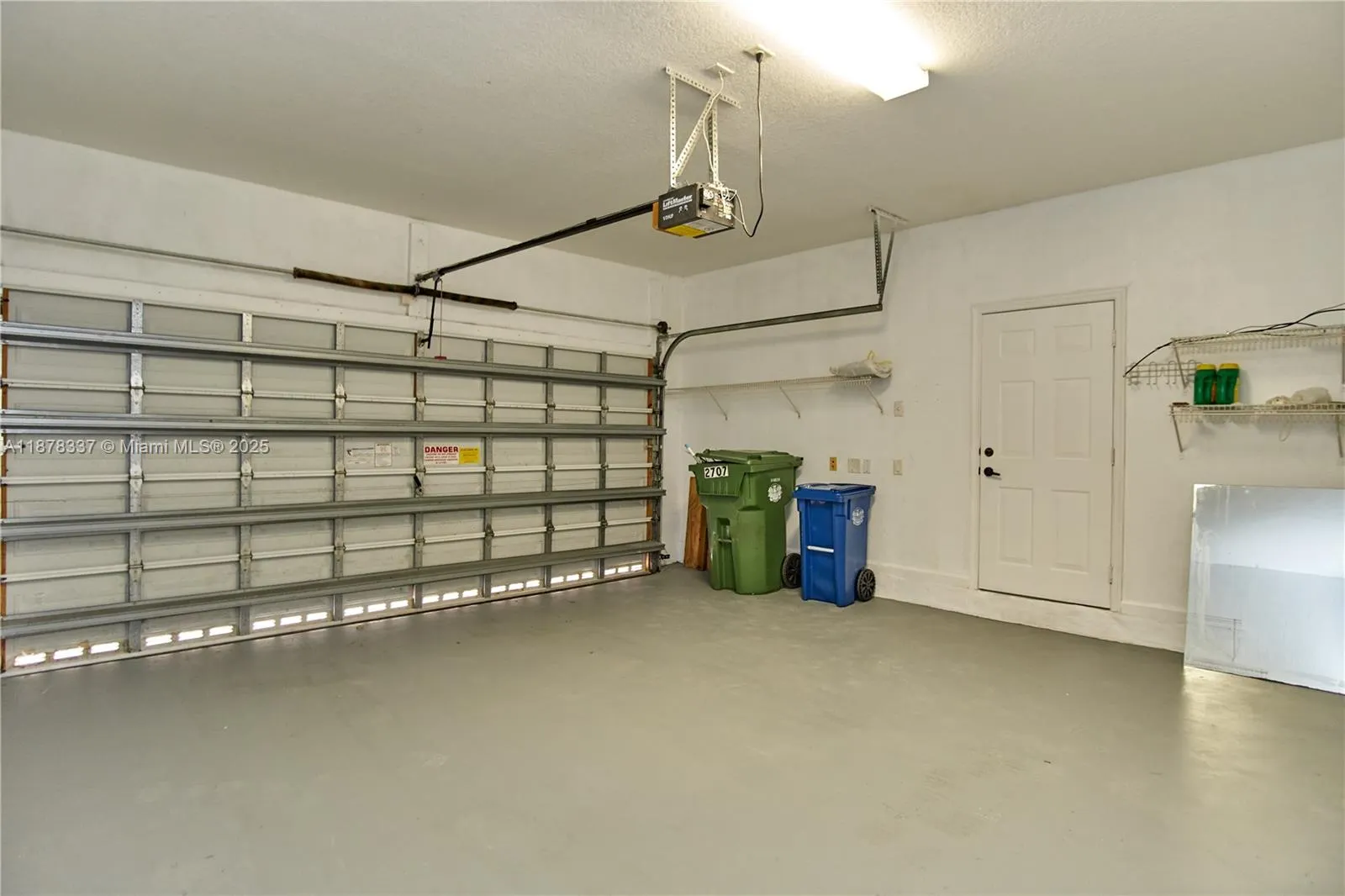 2707 Center Ct Dr, #1-15