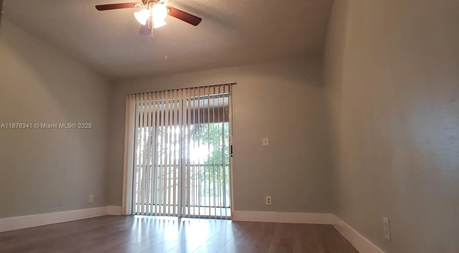 4045 W Mcnab Rd, #G304