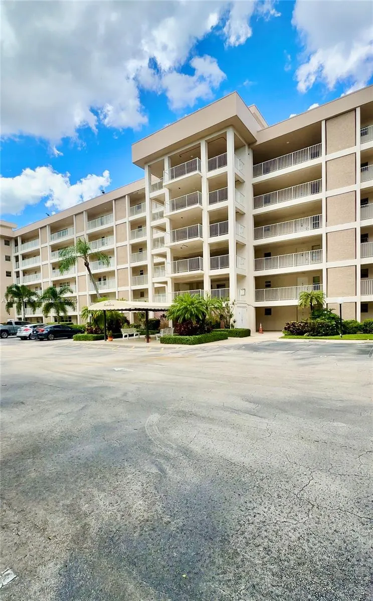 2651 S Course Dr, #307