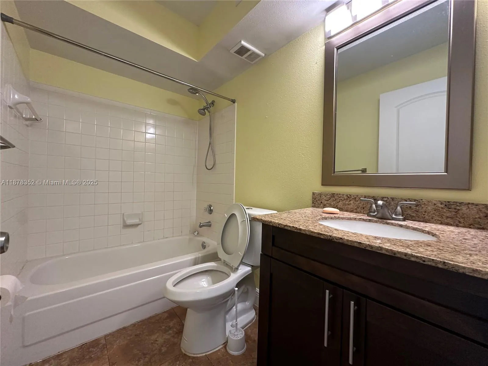 2627 NW 33rd St, #2209