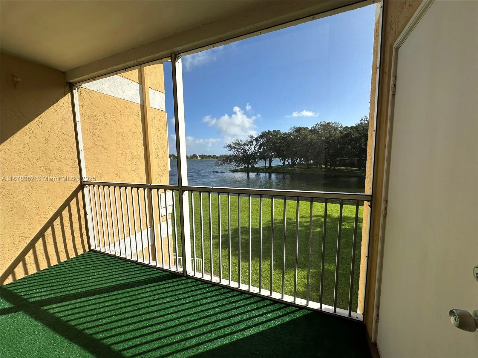 2627 NW 33rd St, #2209