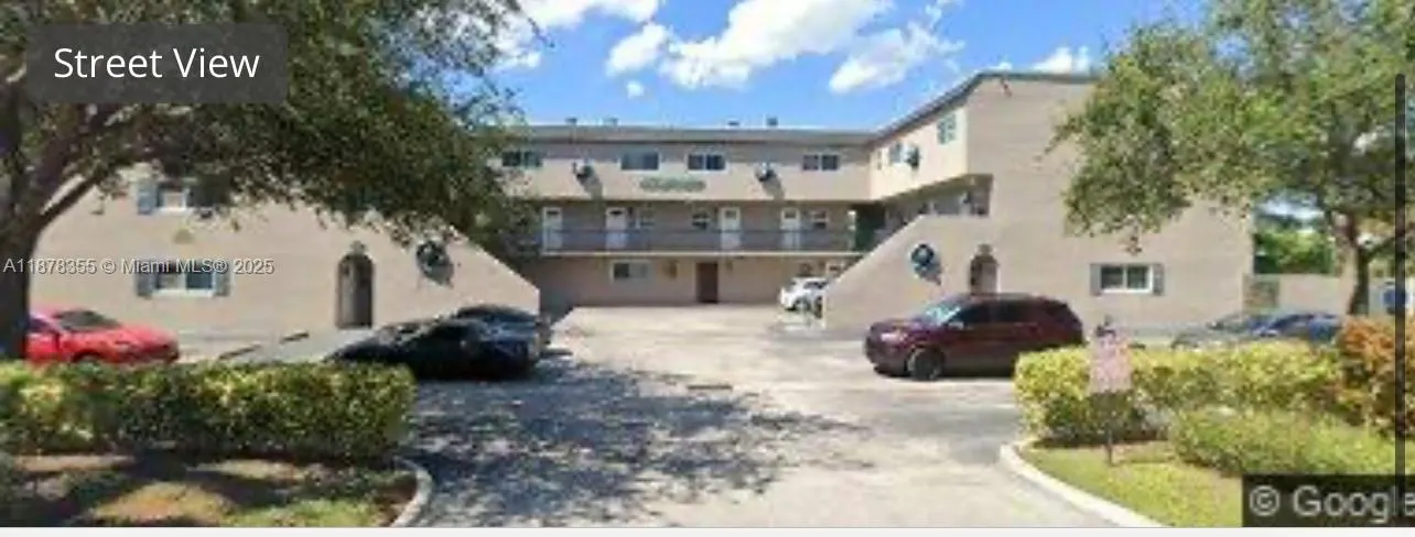 633 NE 2nd Ave, #8