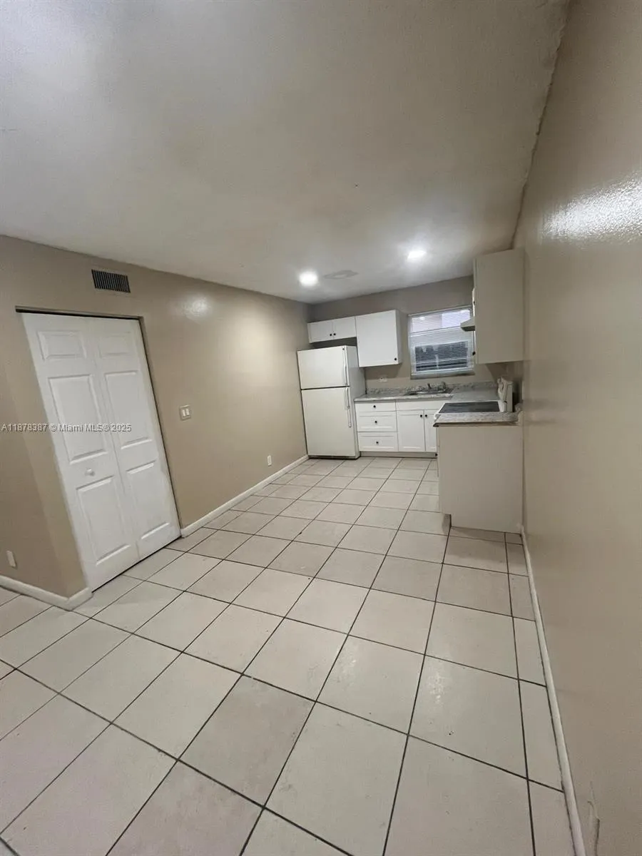 7490 SW 10th Ct, #1-4