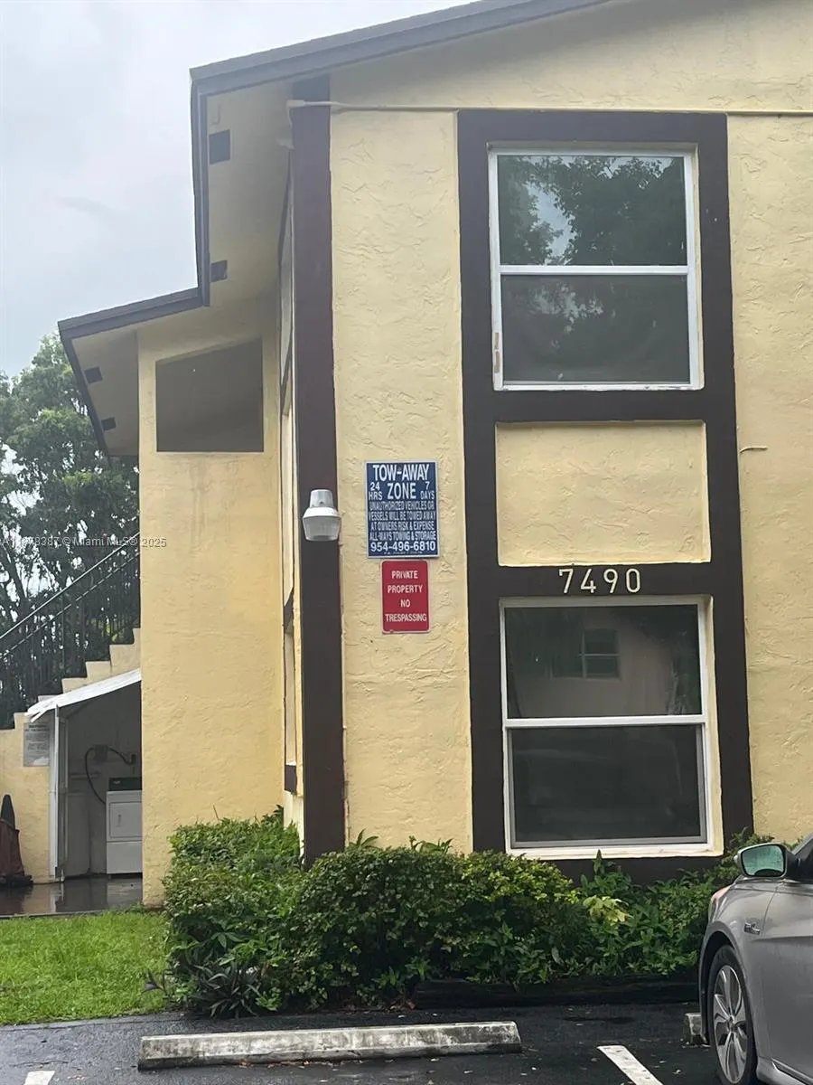 7490 SW 10th Ct, #1-4