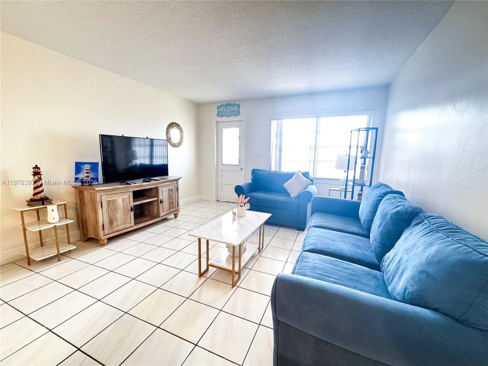 1575 Euclid Ave, #303