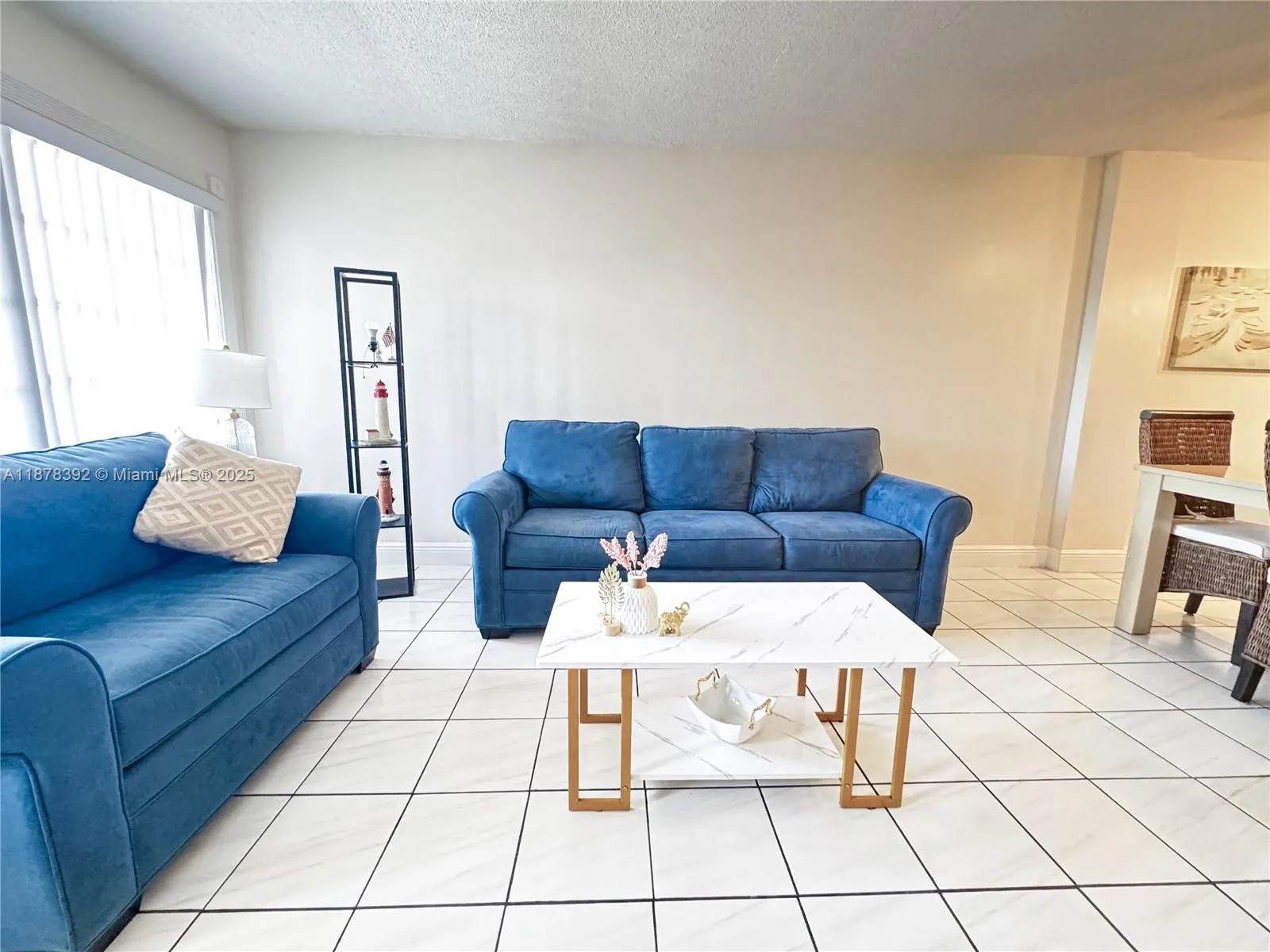 1575 Euclid Ave, #303